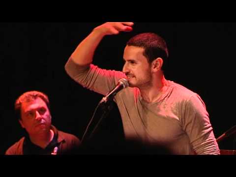 גיא זו ארץ - שירי לדינו ופיוטים מהבית