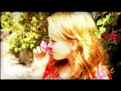 שלומי שבת - ואני שר (הקליפ הרשמי)